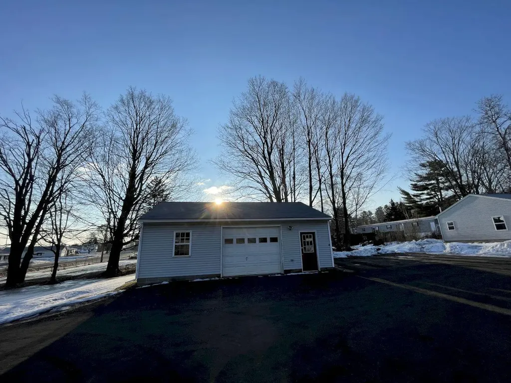 157 Waterville Road Skowhegan ME 04976