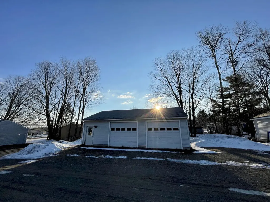 157 Waterville Road Skowhegan ME 04976