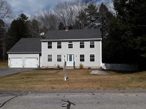 3 Louwine Way Westbrook ME 04092