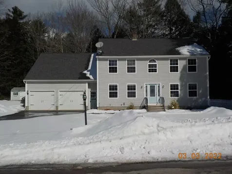 3 Louwine Way Westbrook ME 04092