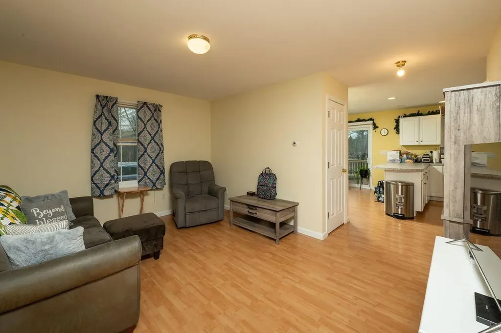 7 Akron Avenue South Berwick ME 03908