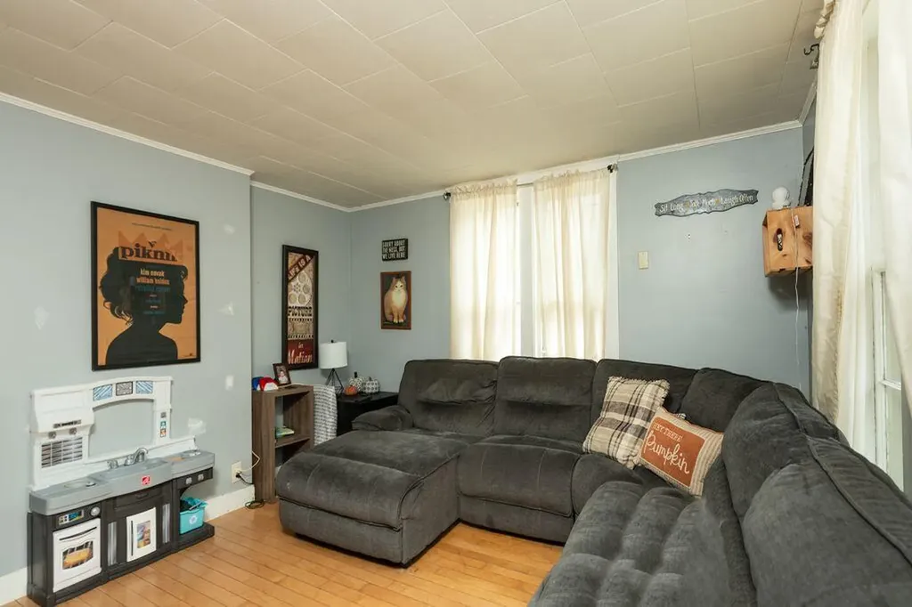 7 Akron Avenue South Berwick ME 03908