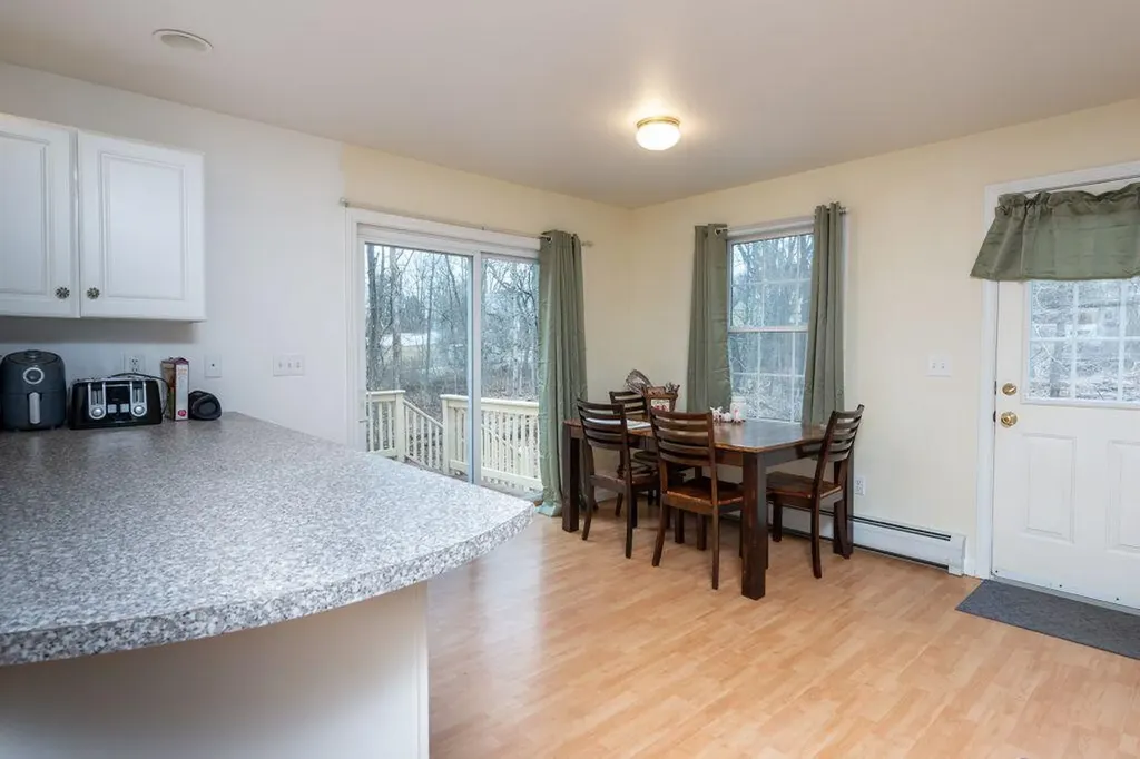 7 Akron Avenue South Berwick ME 03908