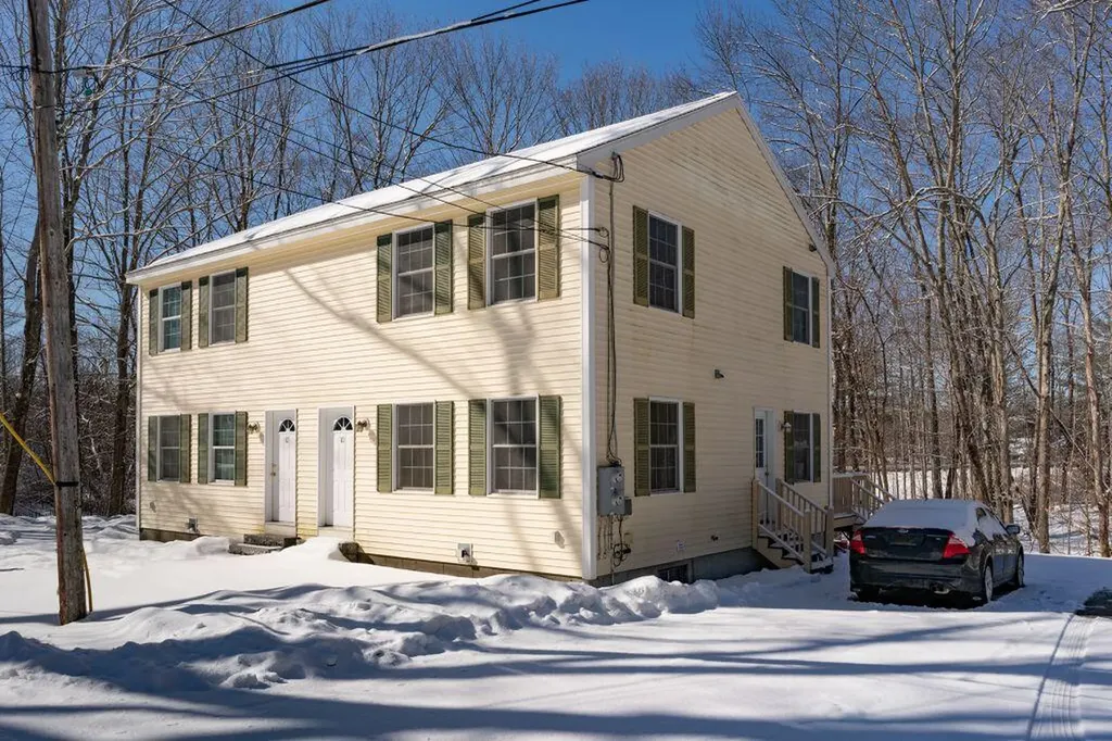 7 Akron Avenue South Berwick ME 03908