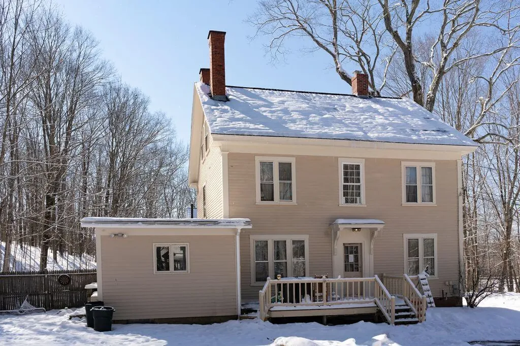 7 Akron Avenue South Berwick ME 03908