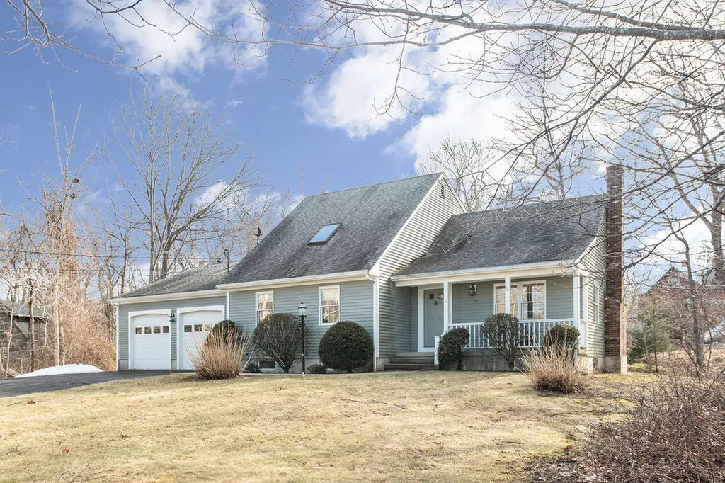 12 Tall Oaks Drive York ME 03909