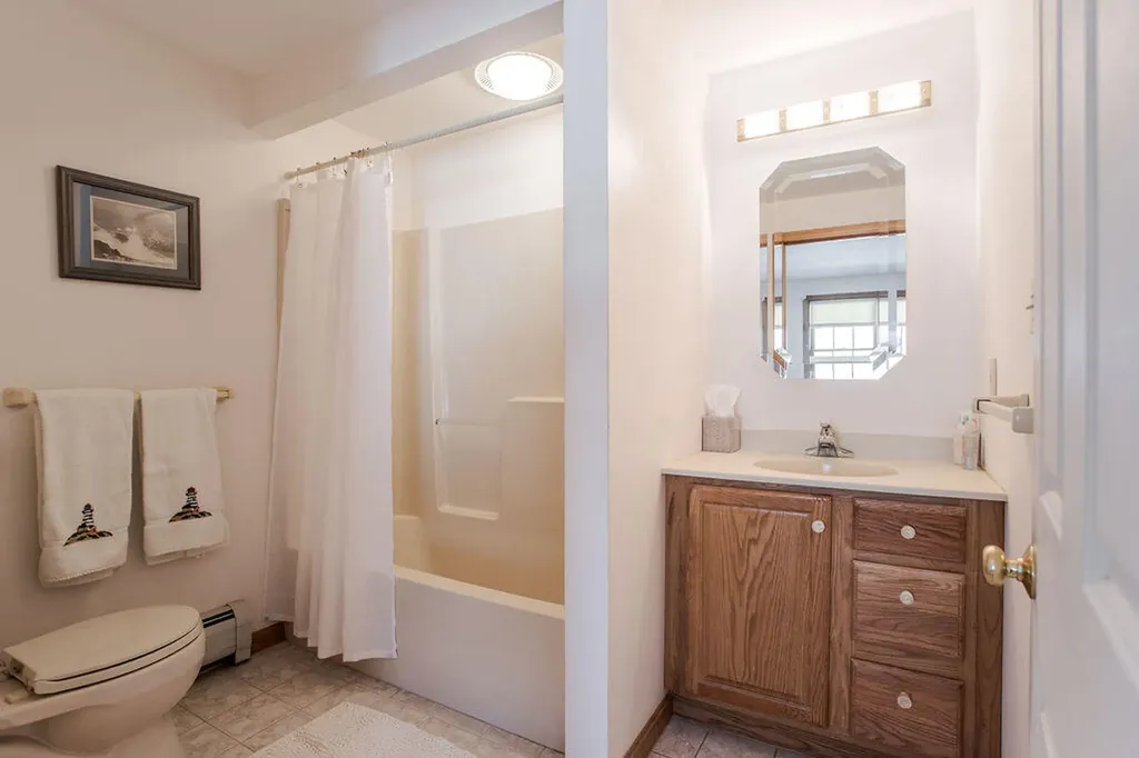 12 Tall Oaks Drive York ME 03909