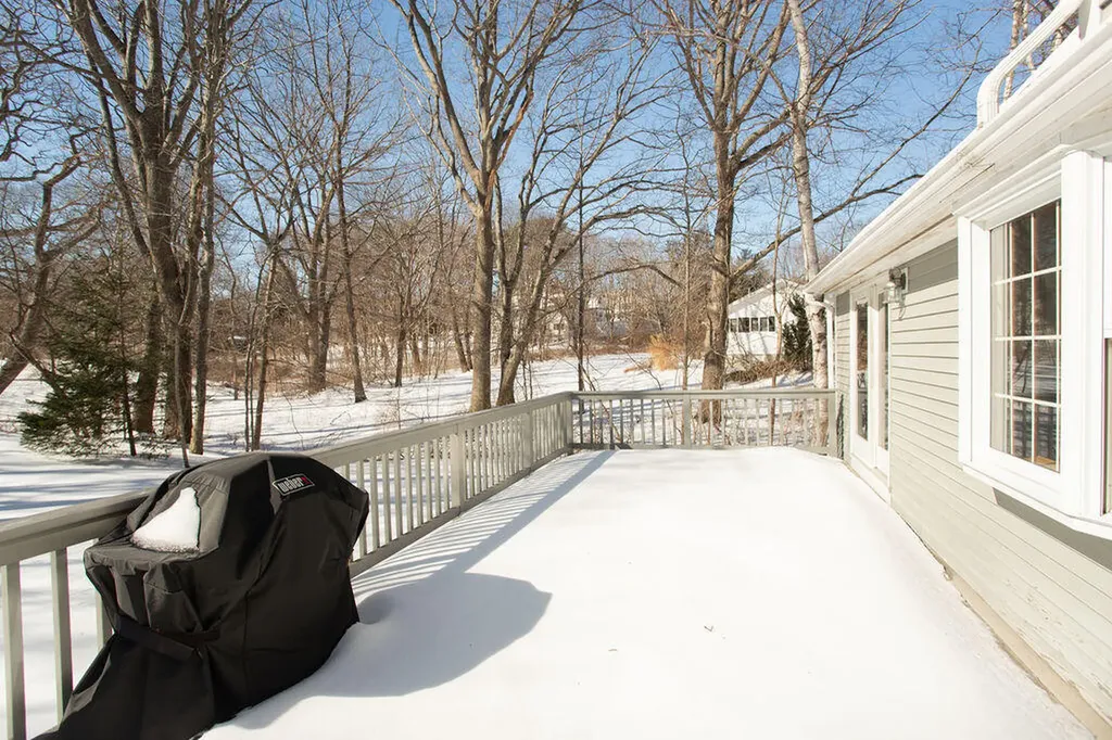 12 Tall Oaks Drive York ME 03909