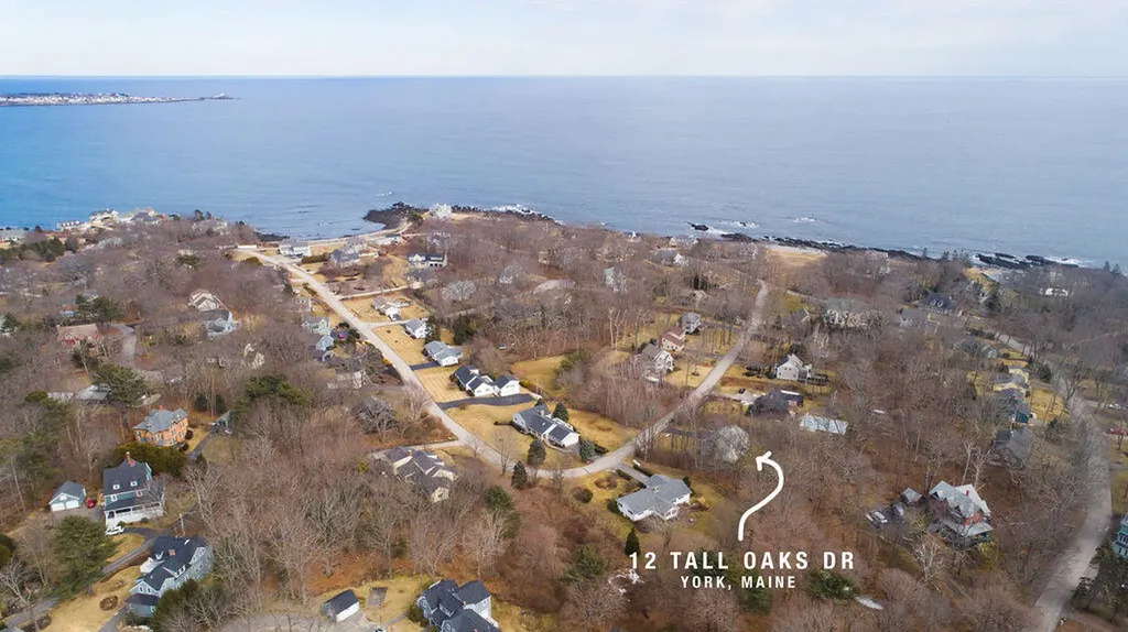 12 Tall Oaks Drive York ME 03909