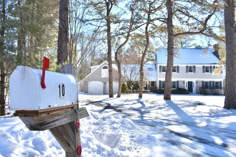 10 Sandhill Drive Brunswick ME 04011