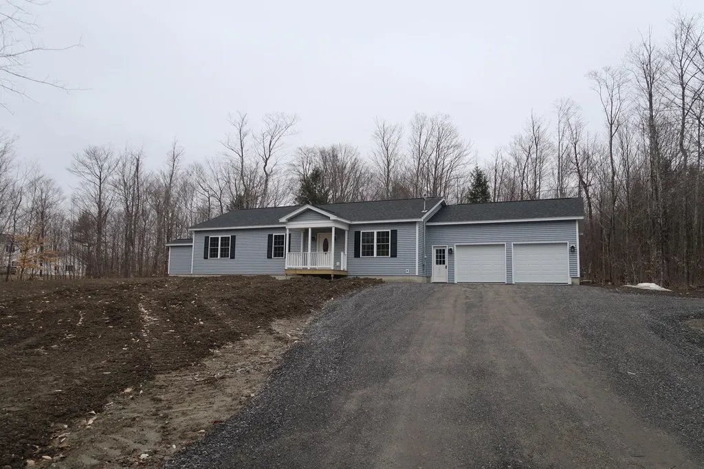 14 Angel Circle Sidney ME 04330
