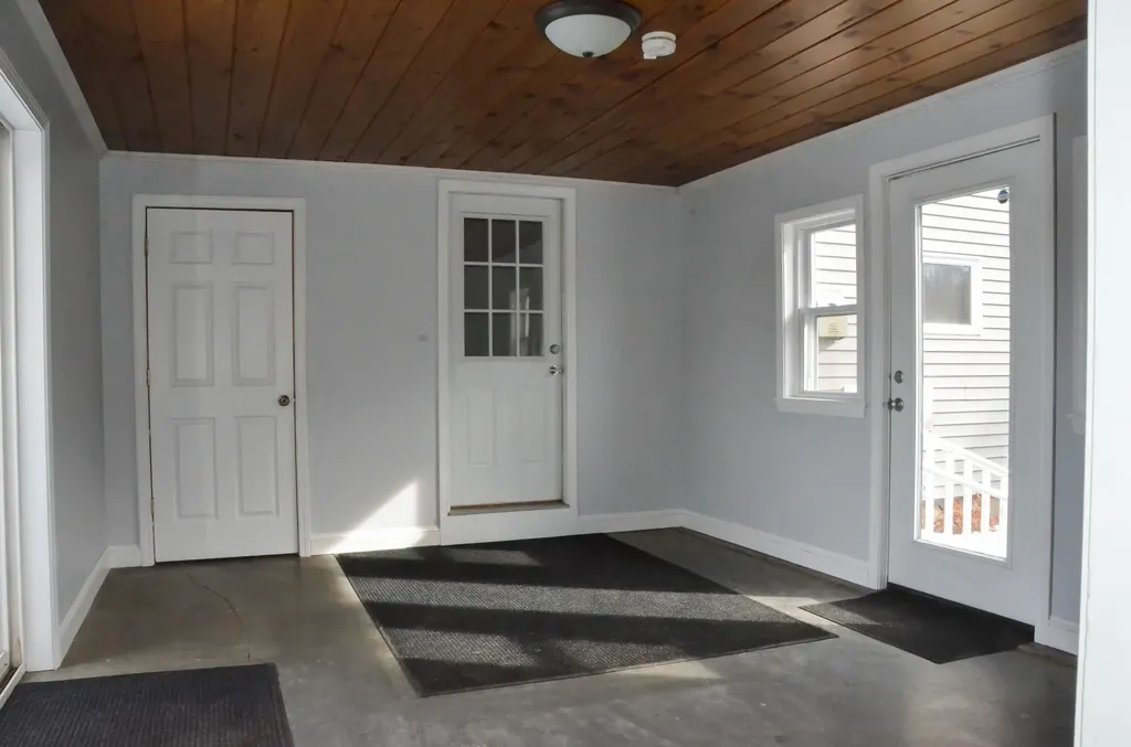 638 Riverside Drive Augusta ME 04330