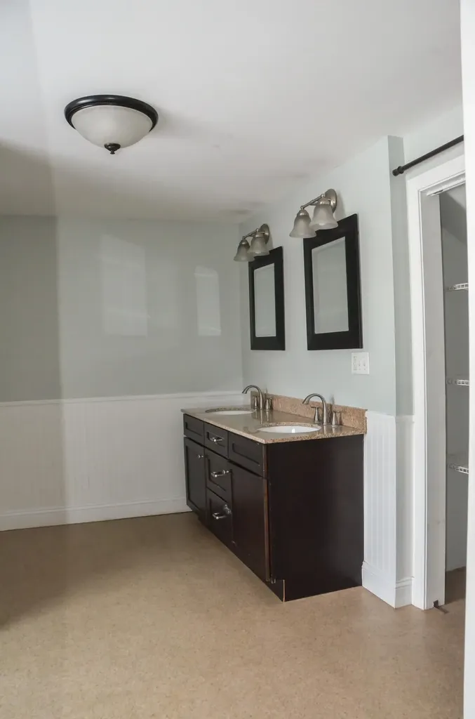 638 Riverside Drive Augusta ME 04330