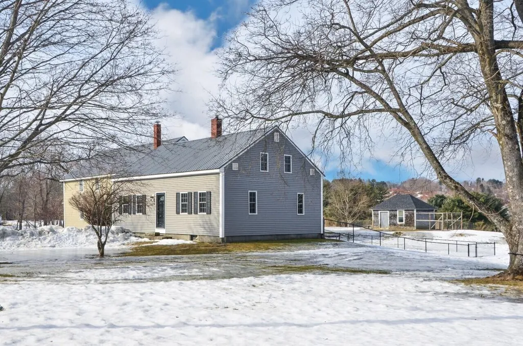 638 Riverside Drive Augusta ME 04330