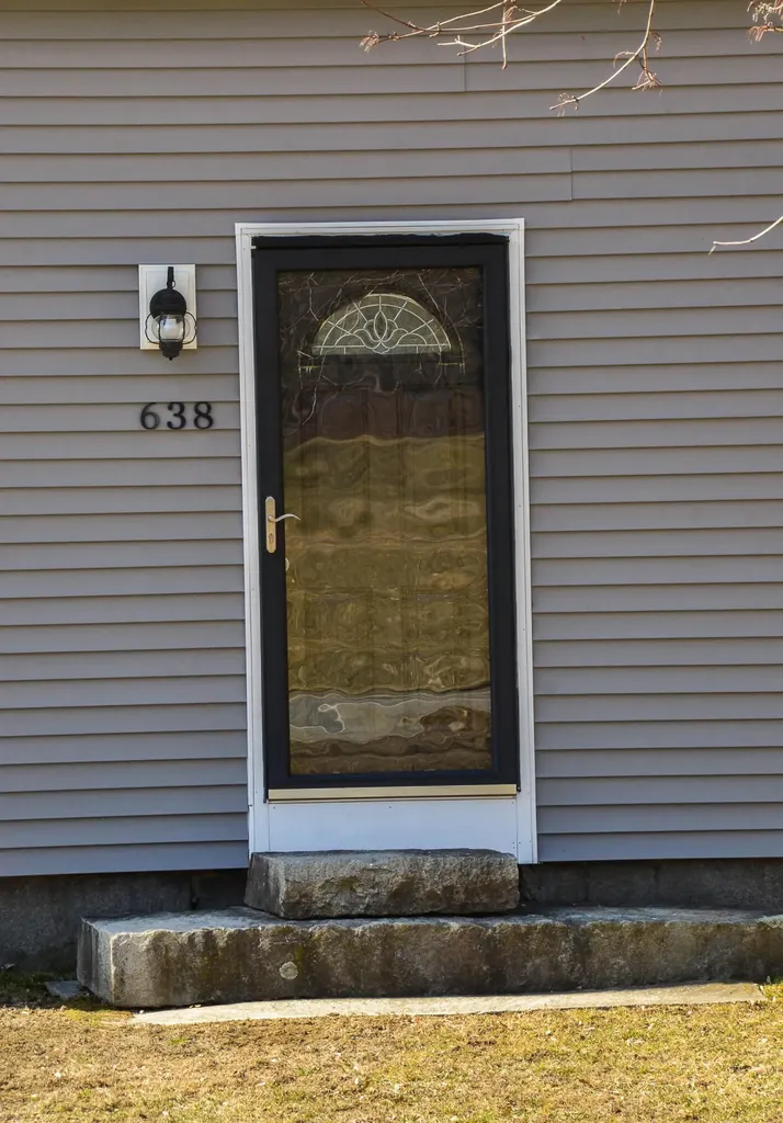 638 Riverside Drive Augusta ME 04330