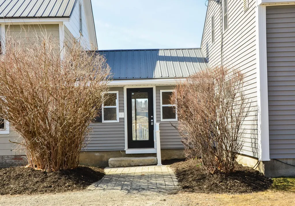 638 Riverside Drive Augusta ME 04330