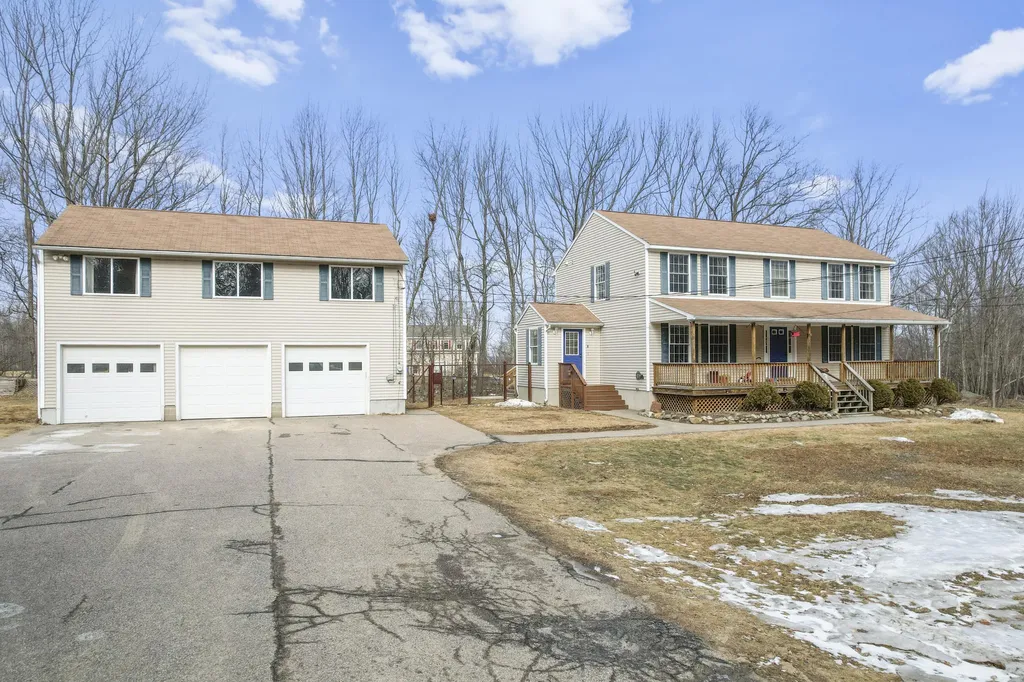 8 Callahan Lane Berwick ME 03901