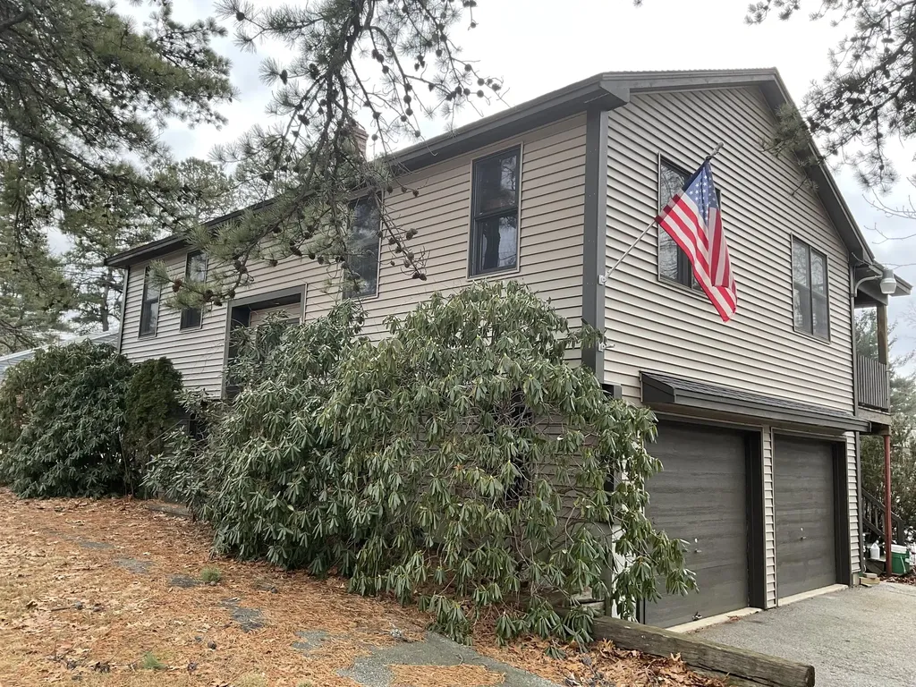 199 School Street Sanford ME 04073