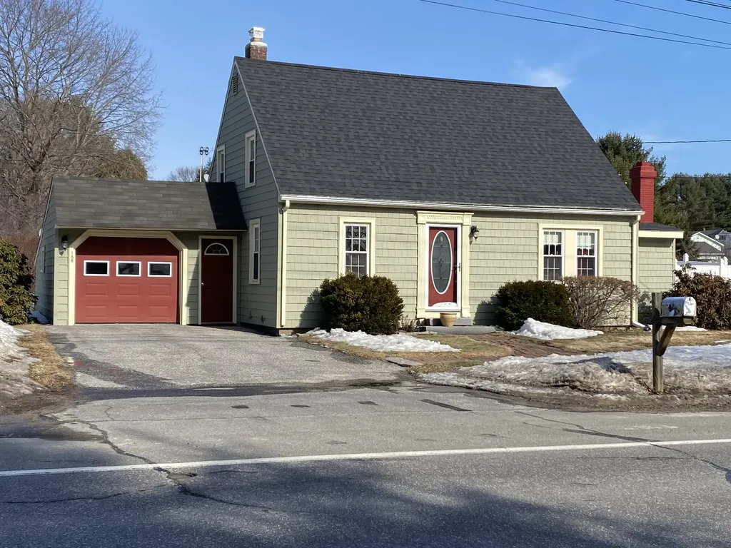 188 Grove Street Lewiston ME 04240