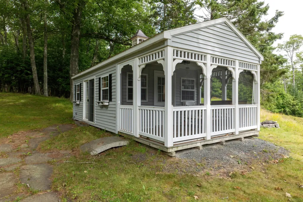 58 Laurel Street Ellsworth ME 04605