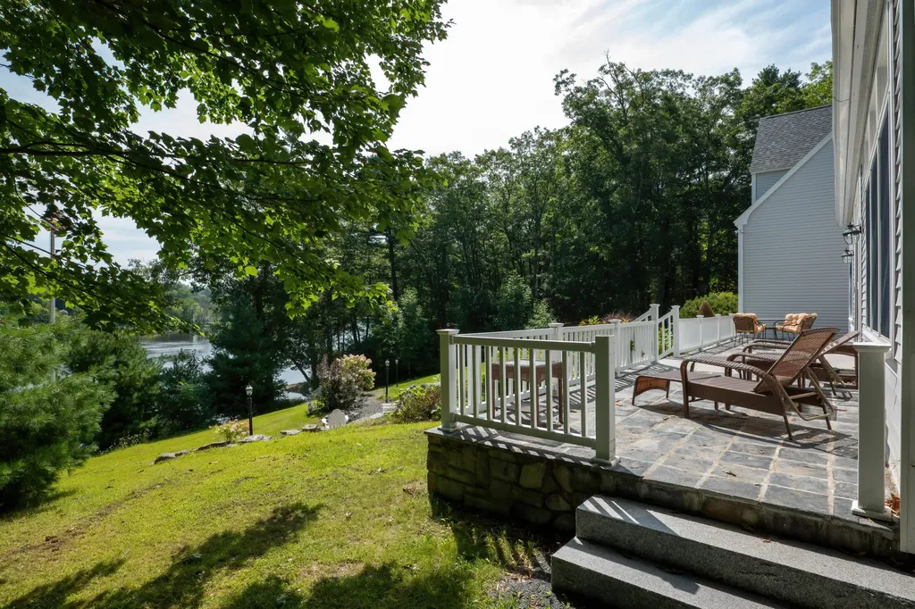 58 Laurel Street Ellsworth ME 04605