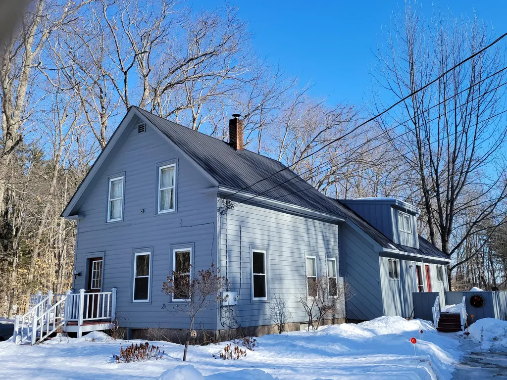 218-220 Pond Road Bridgton ME 04009