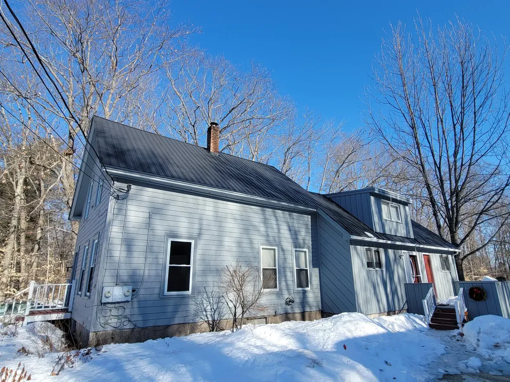 218-220 Pond Road Bridgton ME 04009