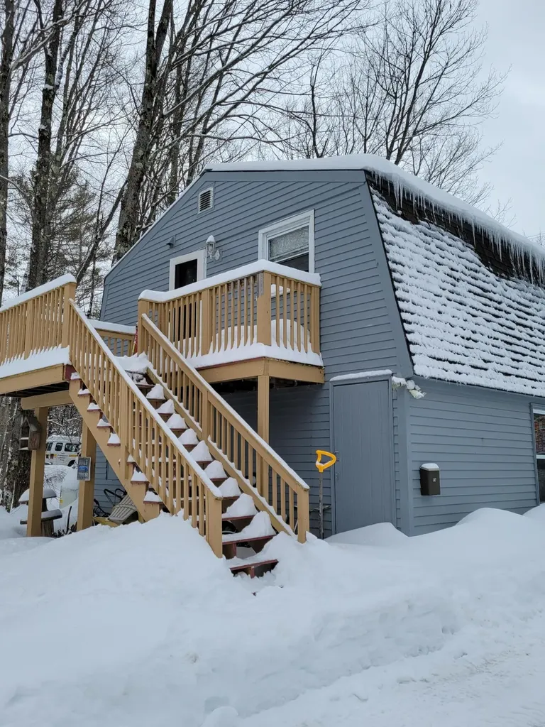 218-220 Pond Road Bridgton ME 04009