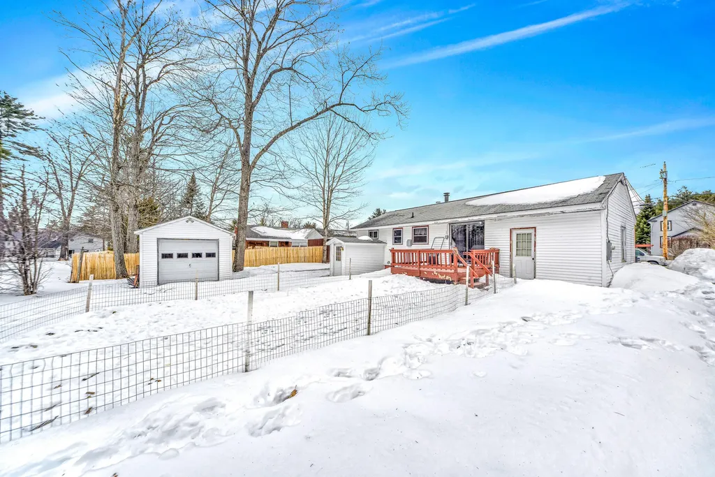 66 Hicks Road Augusta ME 04330