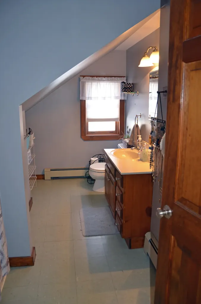 26 Country Club Road Norway ME 04268
