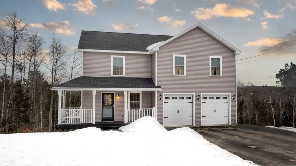 2032 Hemlock Drive Hermon ME 04401