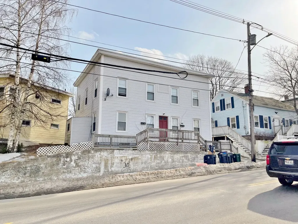 189 Elm Street Biddeford ME 04005