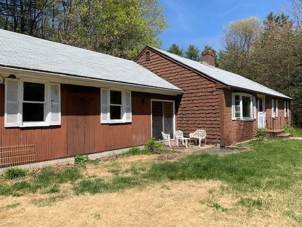 1367 Sanford Road Wells ME 04090