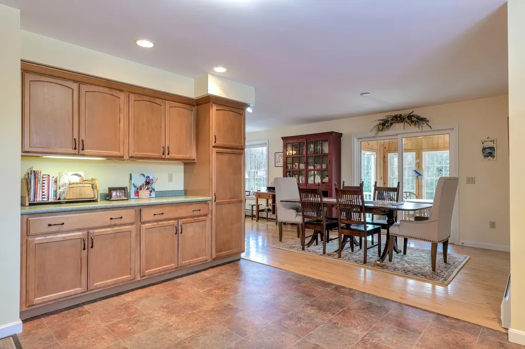 3 Stonehedge Drive Northport ME 04849