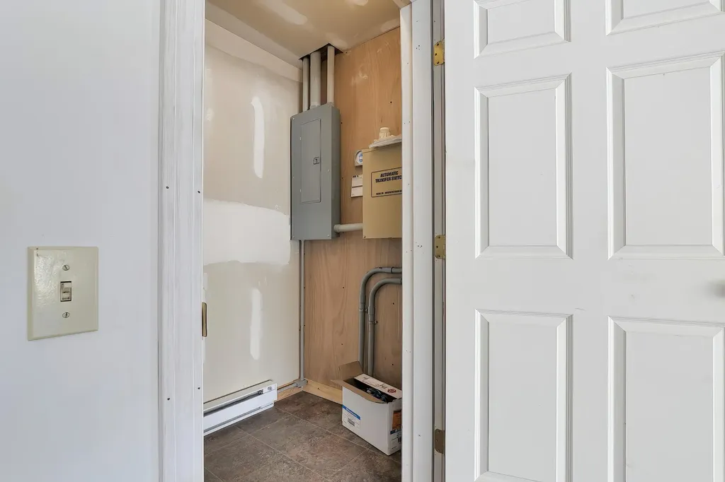 3 Stonehedge Drive Northport ME 04849