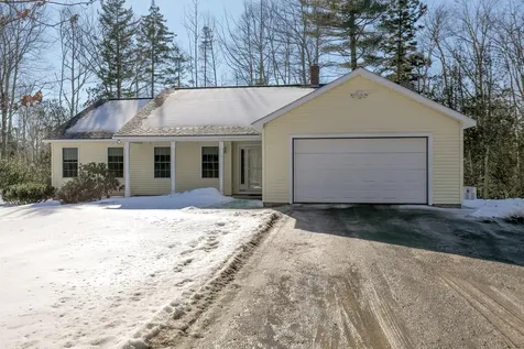 3 Stonehedge Drive Northport ME 04849