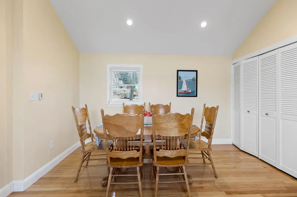 71 Littlejohn Road Yarmouth ME 04096