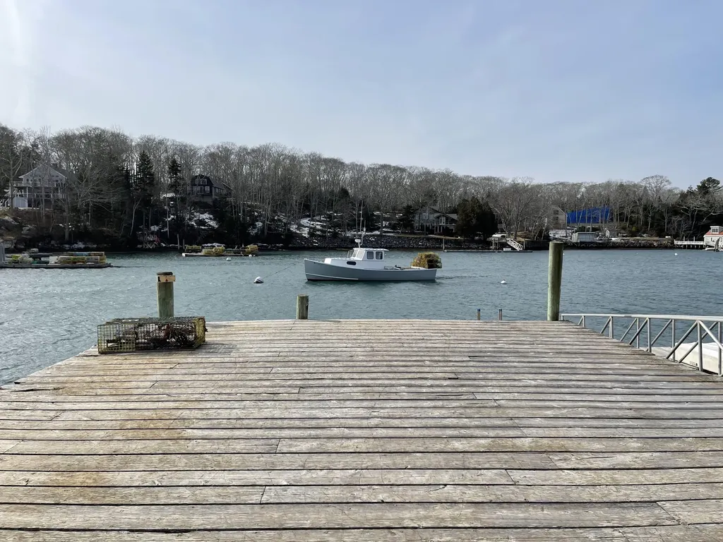 133 Samoset Trail Boothbay ME 04544