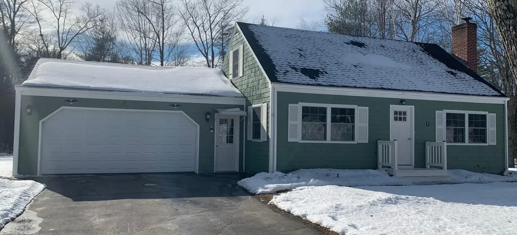 7 Long Plains Road Buxton ME 04093