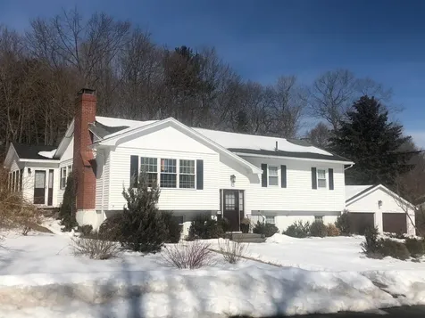 39 Dion Avenue Kittery ME 03904