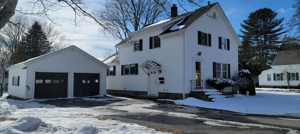 41 Glenwood Avenue Westbrook ME 04092