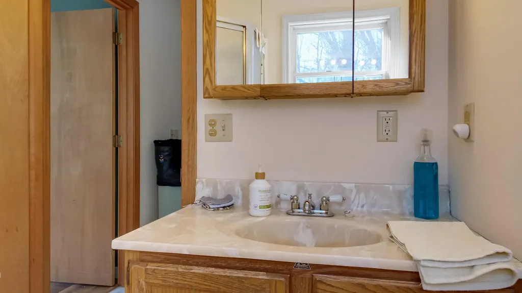 23 Sunflower Lane Sidney ME 04330