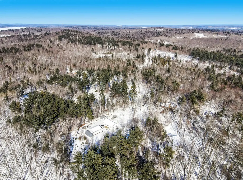 23 Sunflower Lane Sidney ME 04330