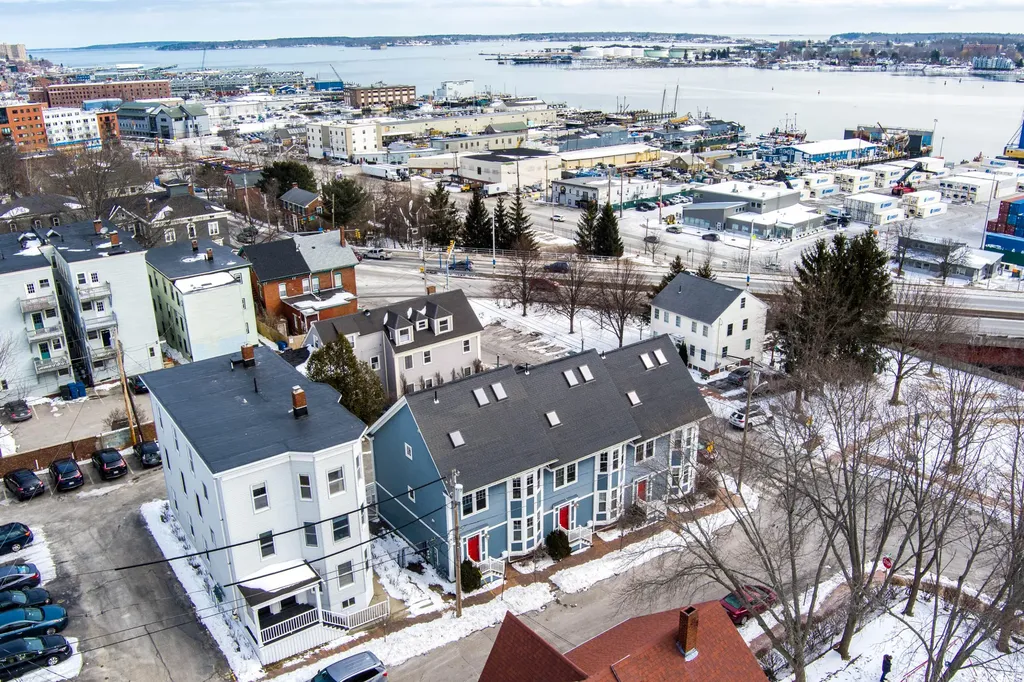 29 Tyng Street Portland ME 04102