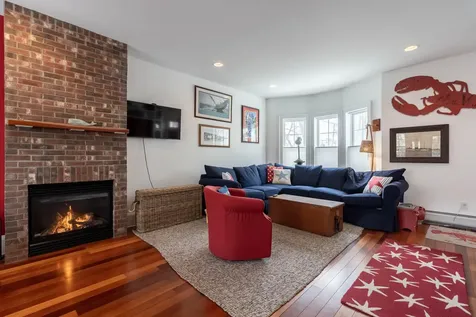 29 Tyng Street Portland ME 04102