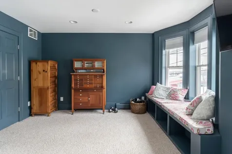 29 Tyng Street Portland ME 04102