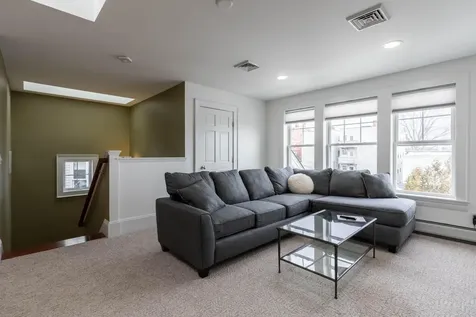 29 Tyng Street Portland ME 04102