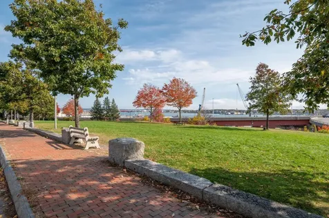 29 Tyng Street Portland ME 04102