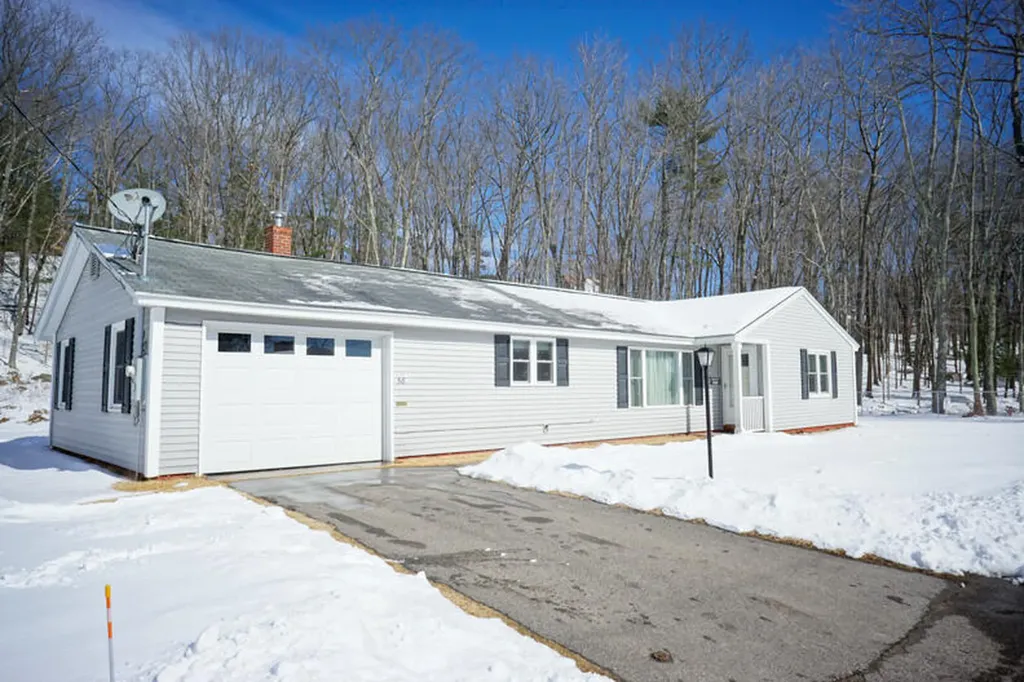 56 Bateman Street Sanford ME 04073