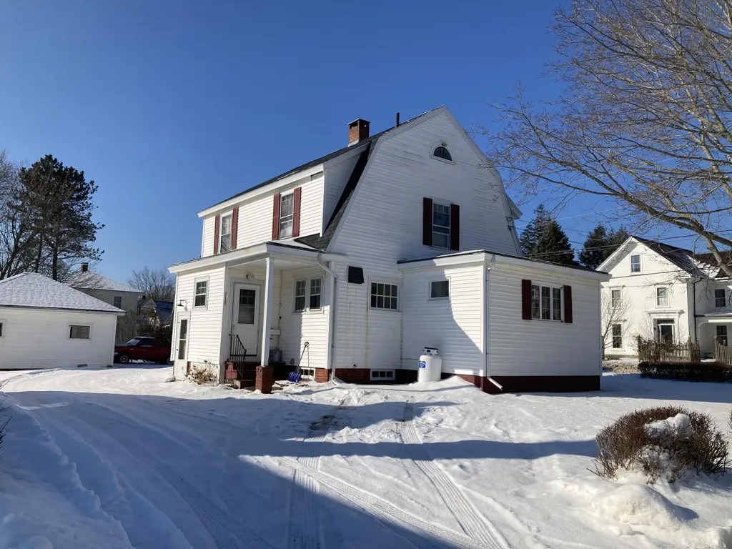 223 Broadway Rockland ME 04841